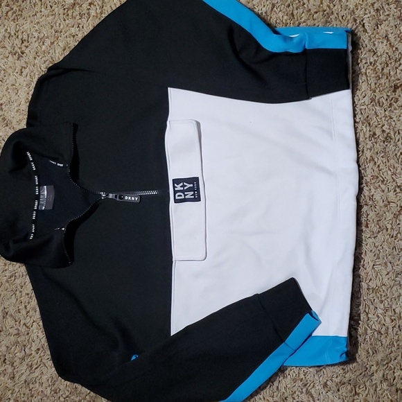 Dkny Tops - Vntg. DKNY sweatshirt